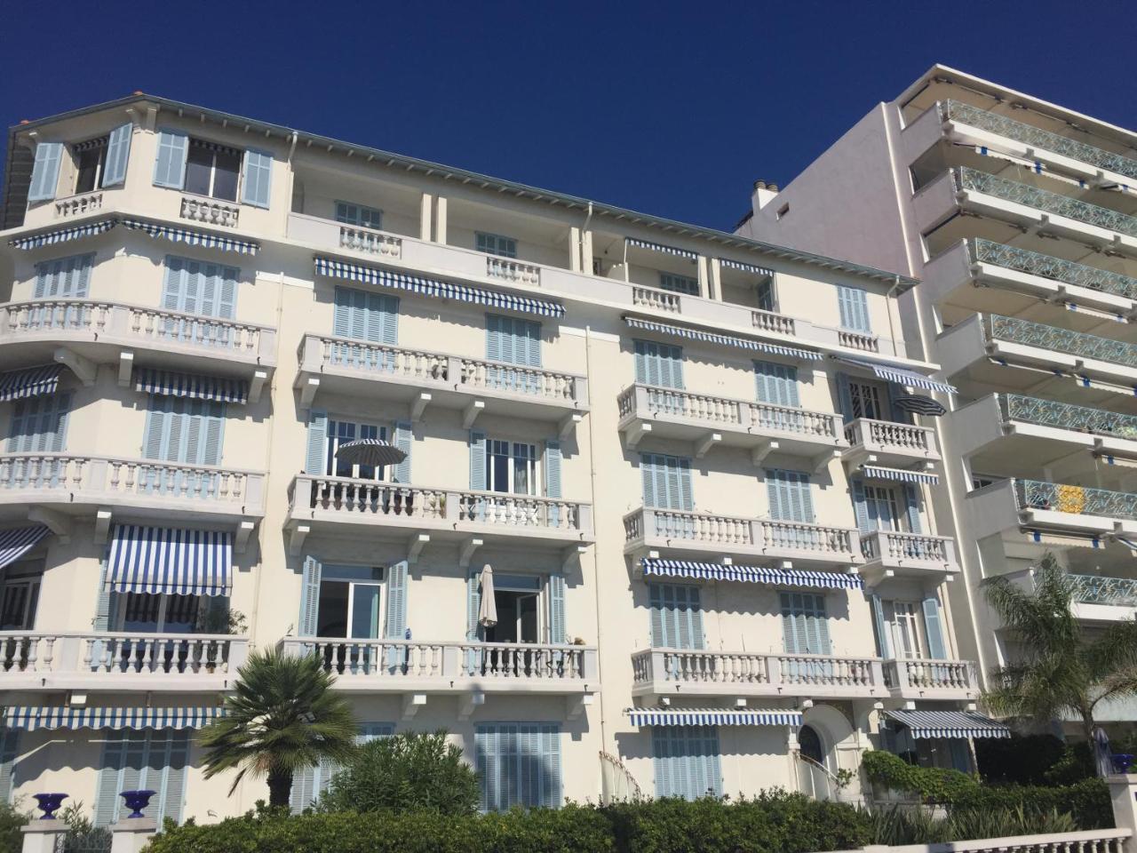 Gorgeous One-Bedroom Apartment With Terrace And Sea View -Stayinantibes- Bijou Plage Exterior foto